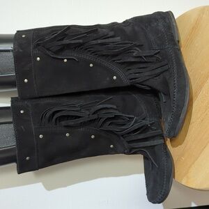 Mister Mint suede fringed moccasin boots